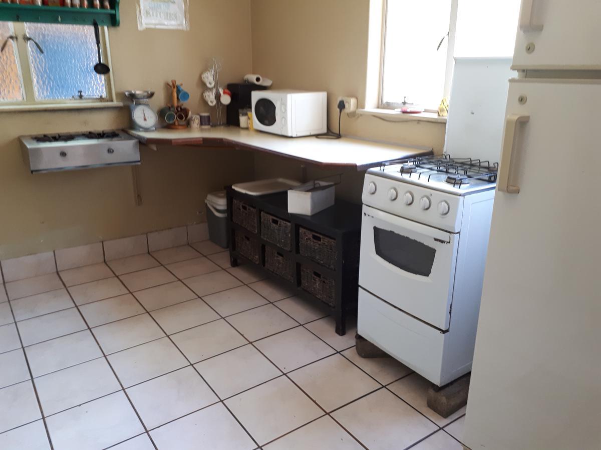 Puccini House Bed and Breakfast Windhoek Exteriör bild