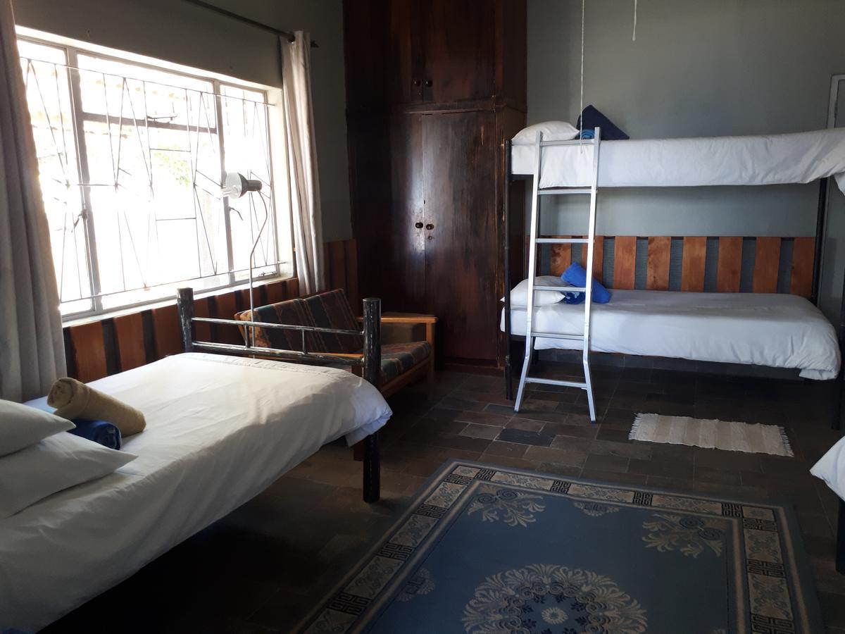 Puccini House Bed and Breakfast Windhoek Exteriör bild