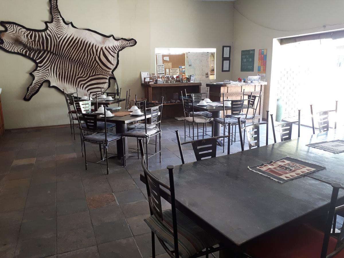 Puccini House Bed and Breakfast Windhoek Exteriör bild