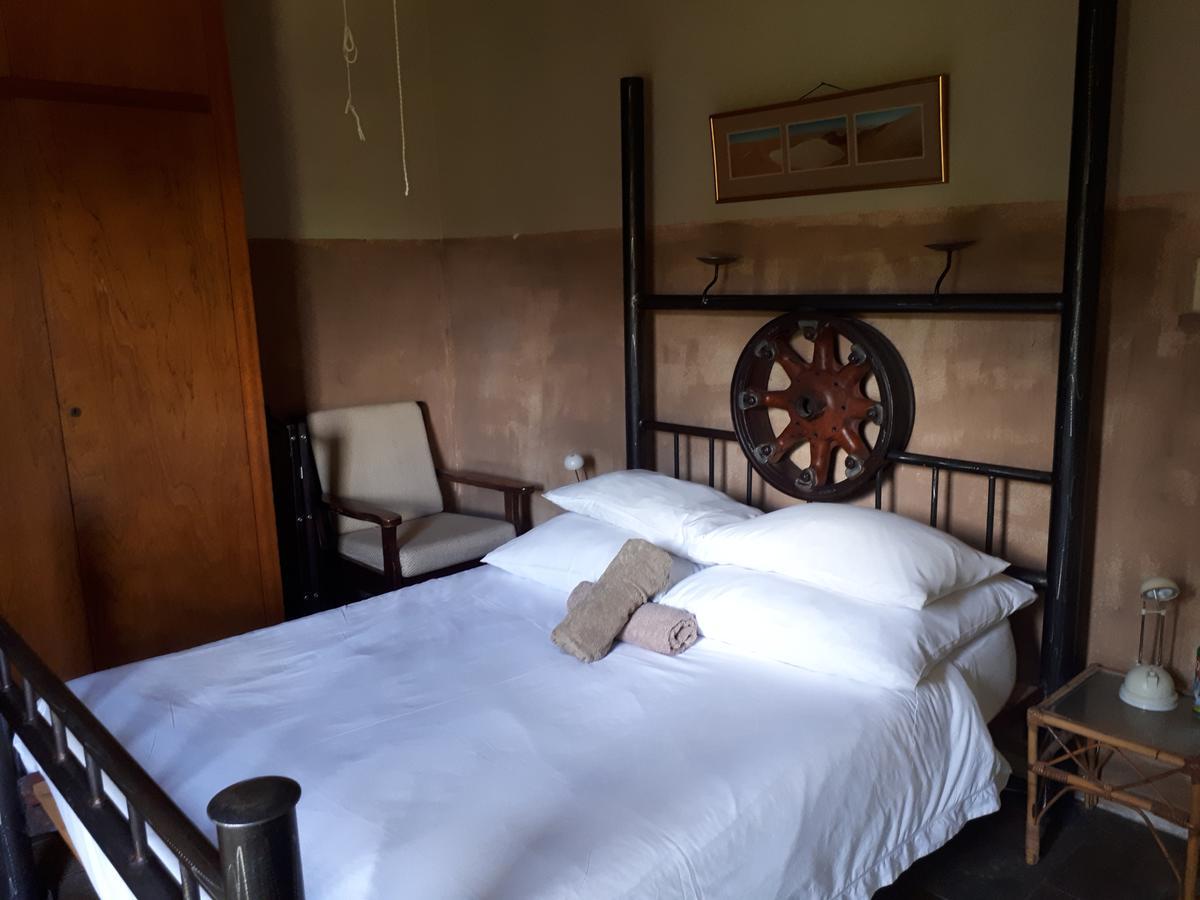 Puccini House Bed and Breakfast Windhoek Exteriör bild