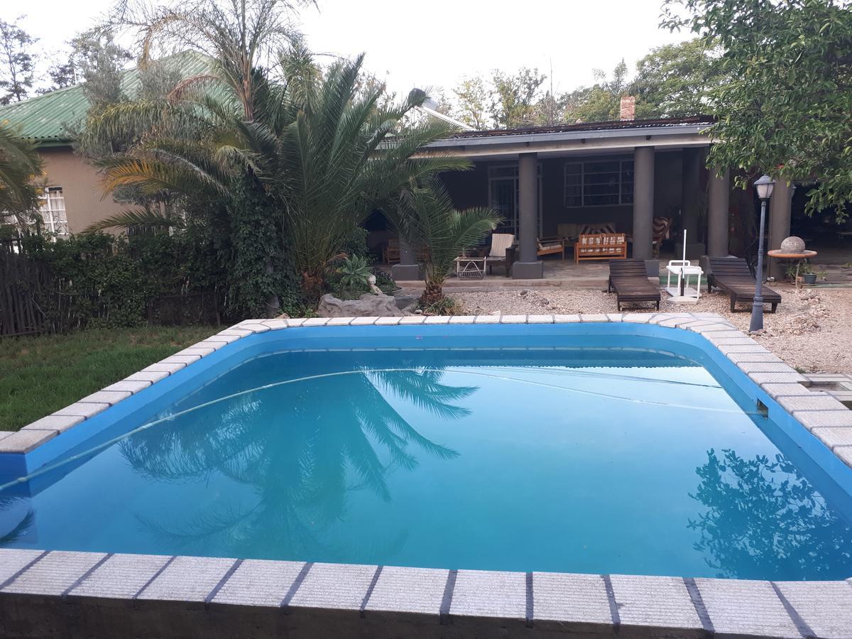 Puccini House Bed and Breakfast Windhoek Exteriör bild